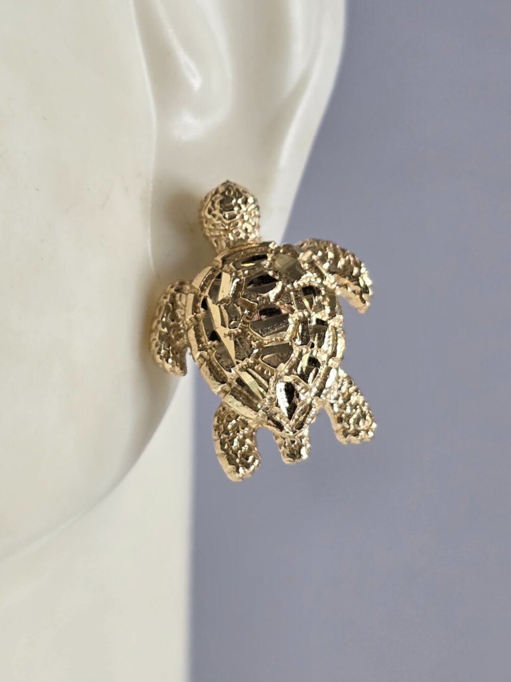 Womens Vintage Estate 14K Yellow Gold Sea Turtle Stud Earrings 5.7g E7200